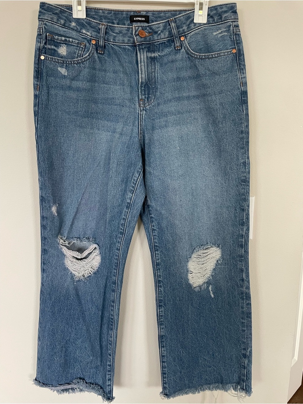 Express Jeans Women’s Size 10/R Blue 90S Ankle Boot Mid Rise Very Good Condition